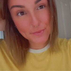 Meet your Posher, Andrea